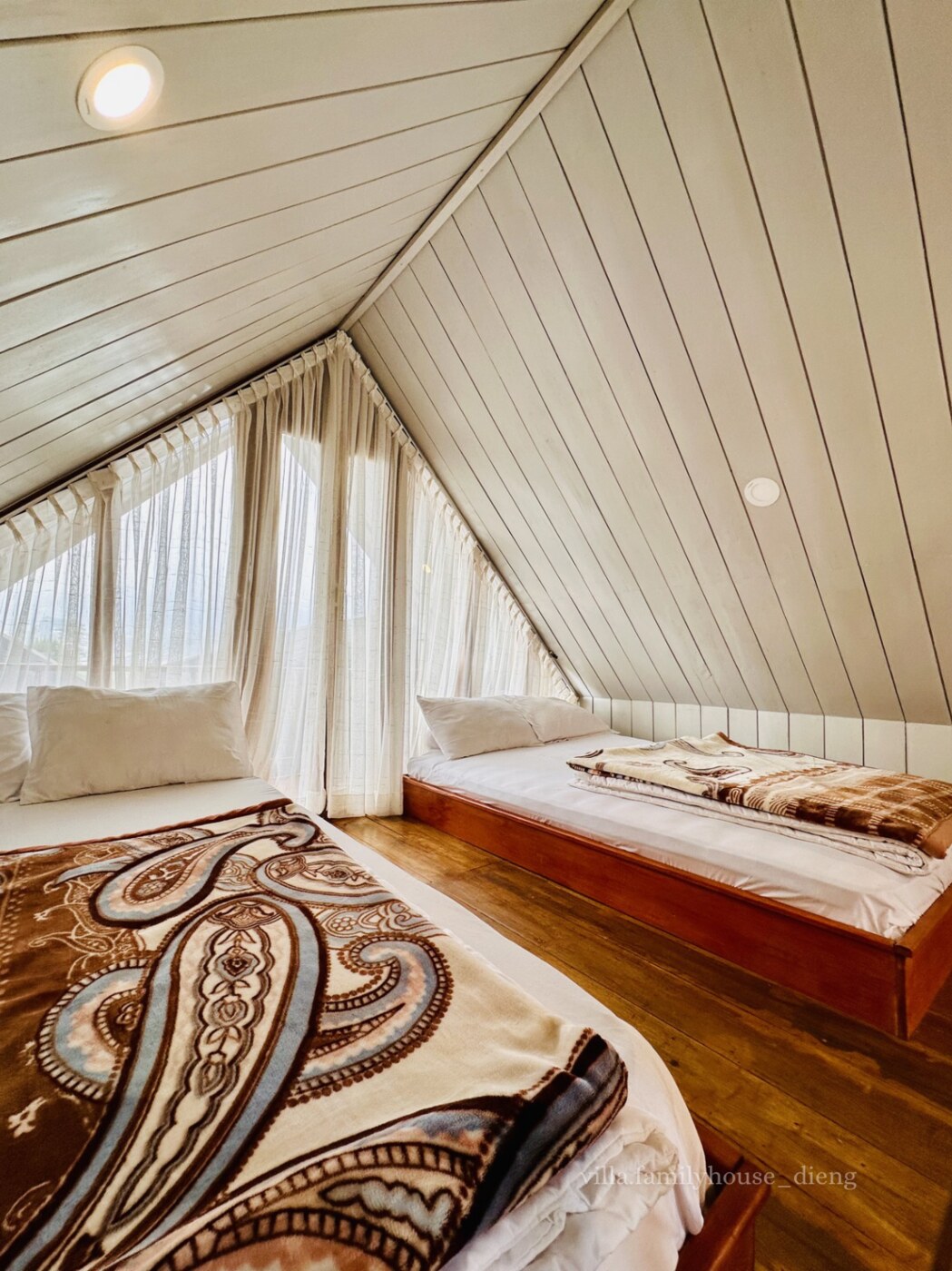 Cabin Veri Dieng