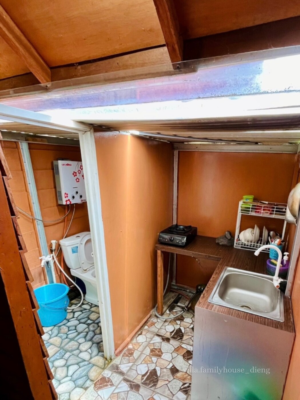 Cottage Cabin 2